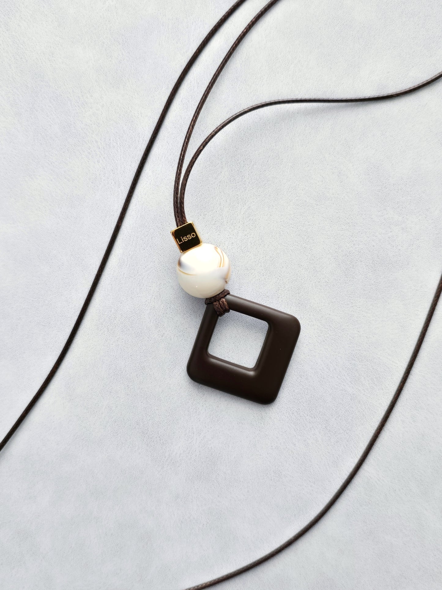 Collier Alix F