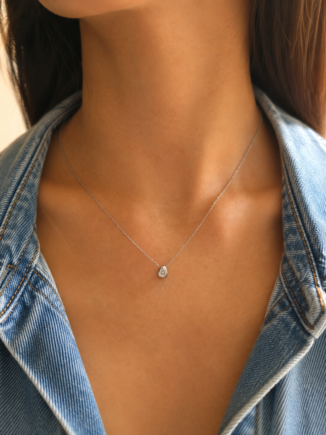 Maëlys — Collier Pendentif Goutte Argenté avec Zircon