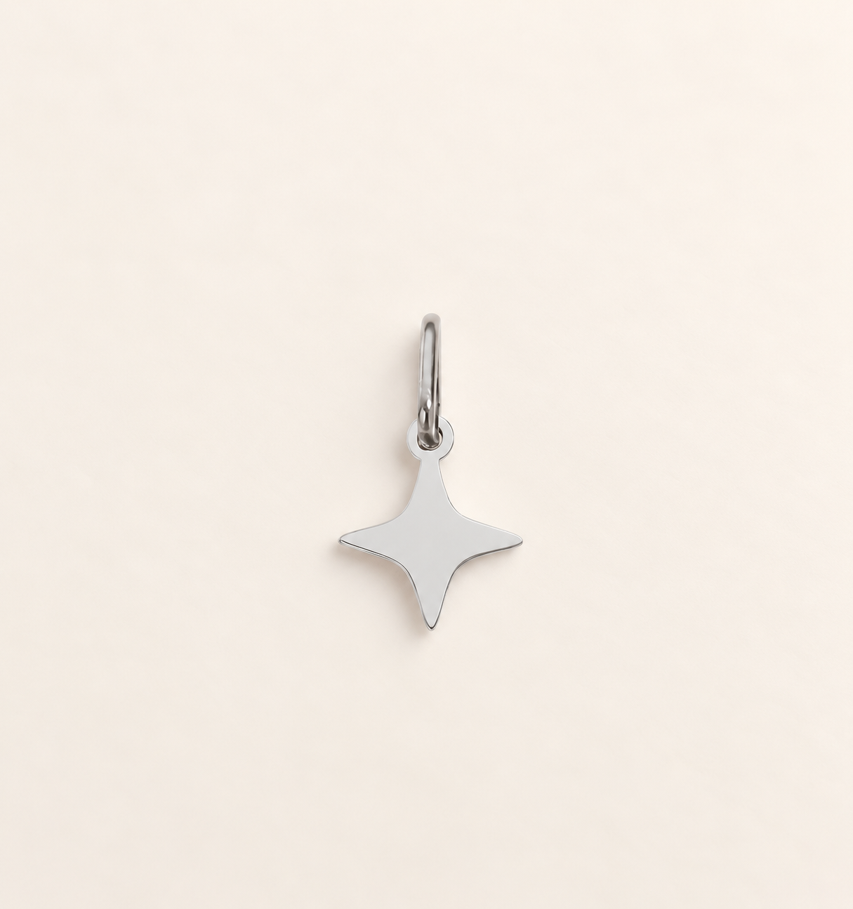 Eléa — Collier Pendentif Étoile Argenté