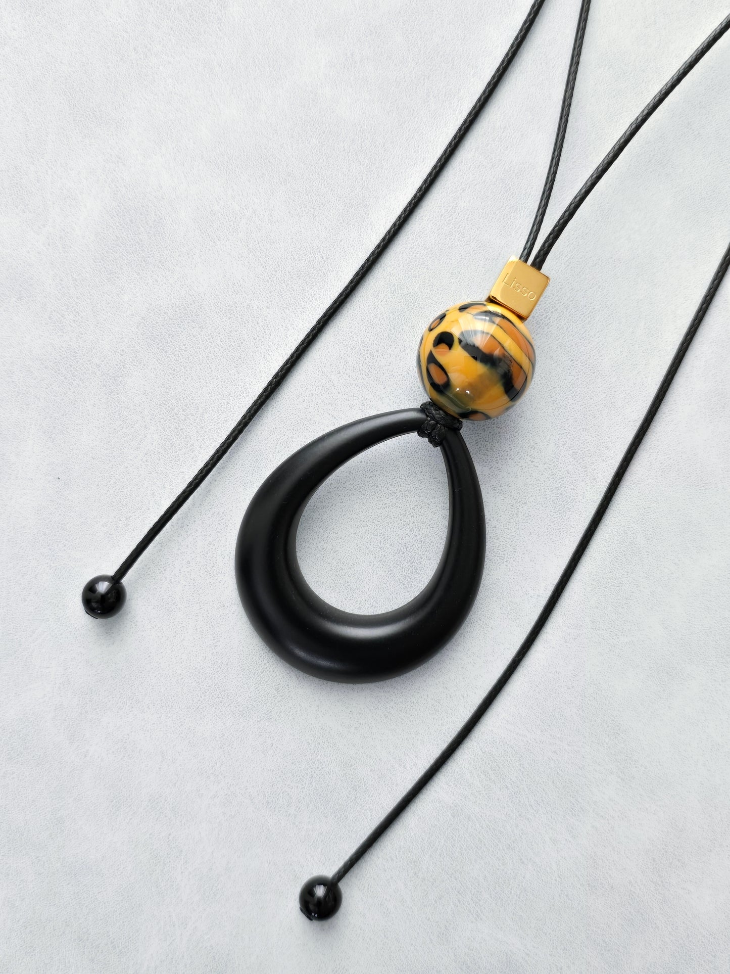 Collier Noémie E